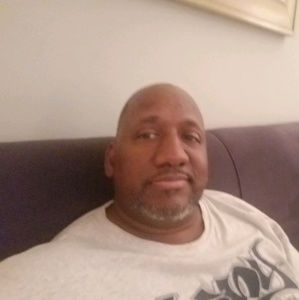 Meet your Posher, Earnest